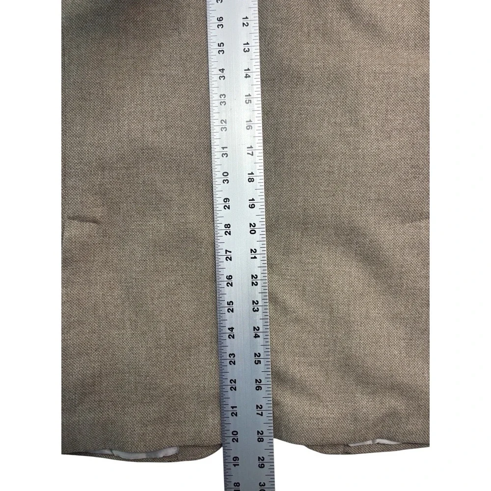 Joseph Abboud excellent shape